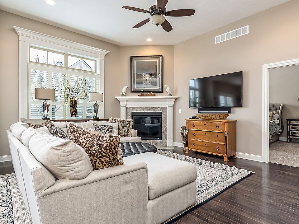 1st image of 3804 Foresta Grand Dr