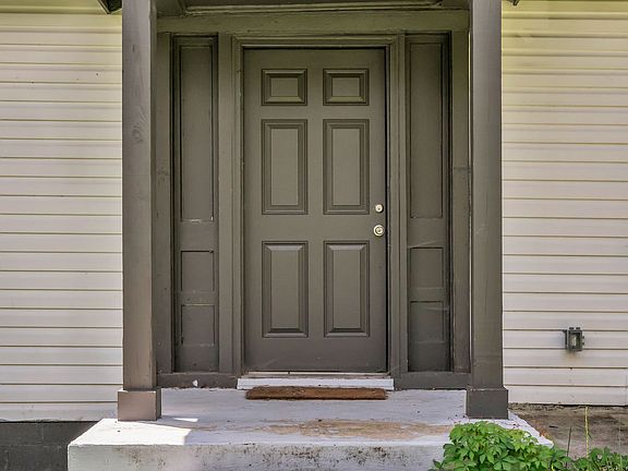 4th image of 1000 Elvira Ave