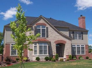 48379 Roundstone Ct, Canton, MI 48187