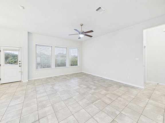 5th image of 221 Bridgestone Way