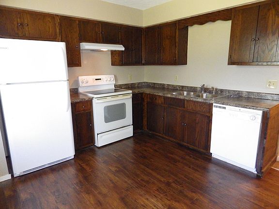 3rd image of 601 E Mondamin St APT 4