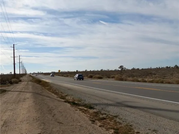 957 El Mirage Rd, Adelanto, CA 92301