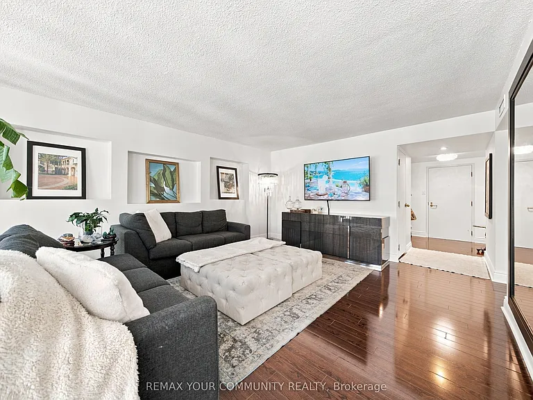 251 Queens Quay W #705 — Photo 8