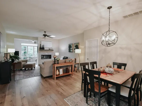2840 Pine Ridge Blvd, Red Wing, MN 55066