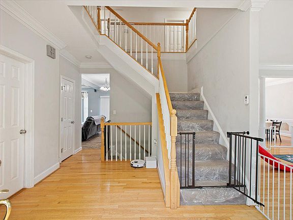 3rd image of 4724 Pole Rd