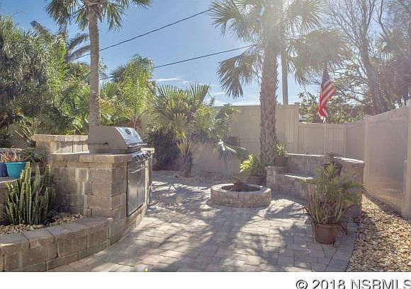 1st image of 4706 Saxon Dr