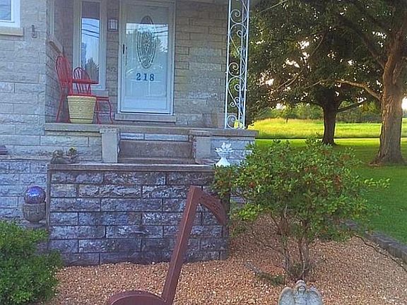 2nd image of 218 Pleasant Hill Dr
