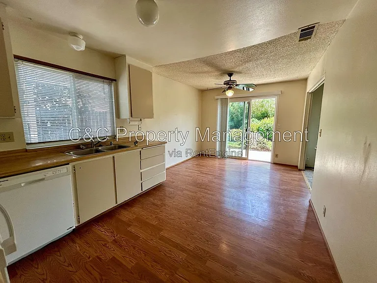 258 Yellowstone Dr — Photo 6