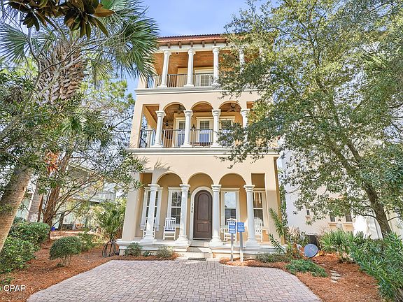 3rd image of 156 Palmeira Way