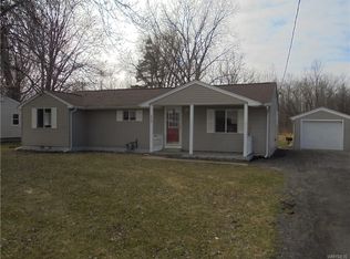 2968 Wilson Cambria Rd, Wilson, NY 14172