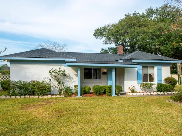 1744 Brantley Dr, Charleston, SC 29412