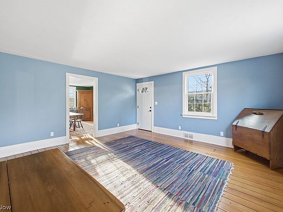 4th image of 4101 Canfield Rd