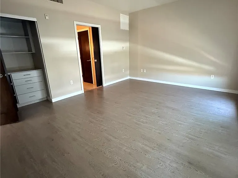 8925 W Flamingo Rd #217 — Photo 15