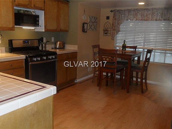 4th image of 1605 Royal Palm Dr