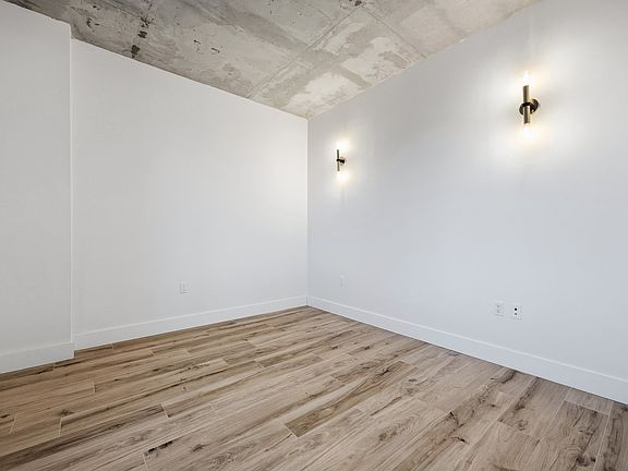 3rd image of 3707 Blackstone Ave #700