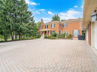 10245 Old Pine Crest Rd, Brampton, ON L7A 0A4