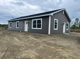 282 Merrill Rd, Levant, ME 04456