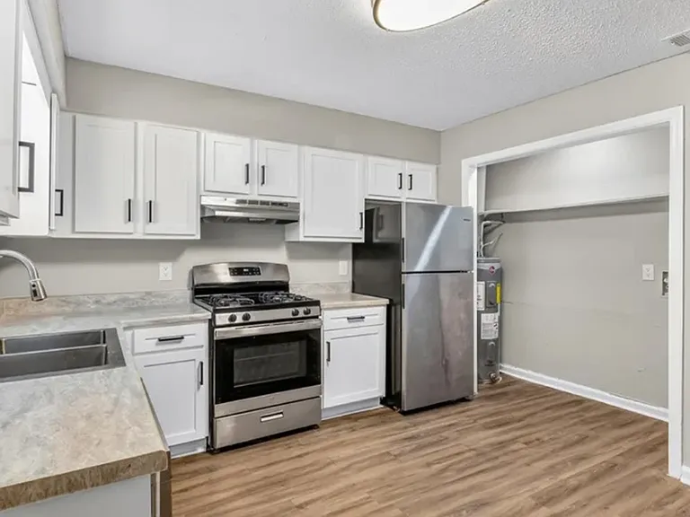 Tristan Townhomes — Photo 14