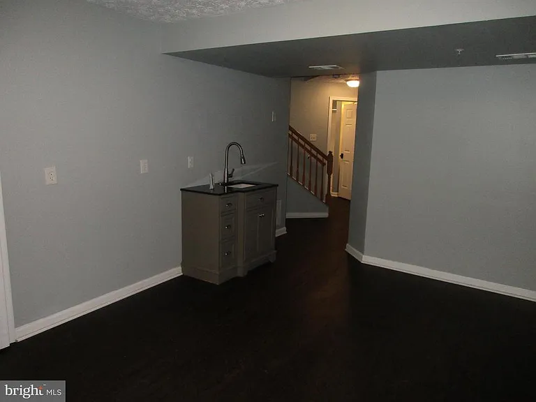 1024 Jeanett Way — Photo 18