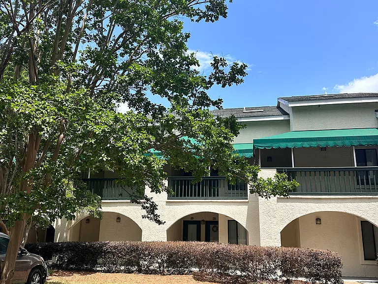 109 Westlake Ct — Photo 44