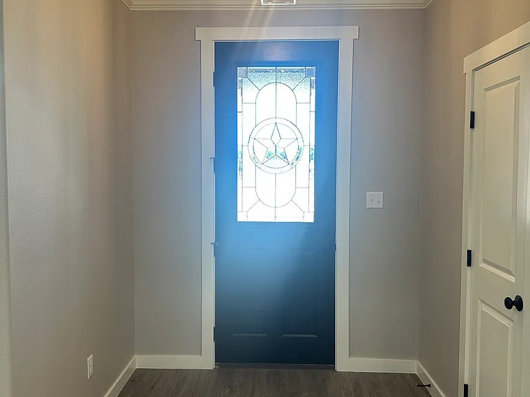 5038 Shefflera Dr — Photo 2