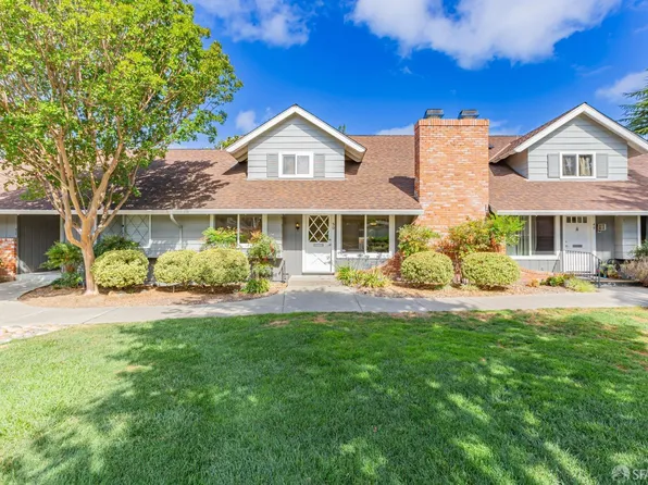 50 Miramonte Dr, Moraga, CA 94556