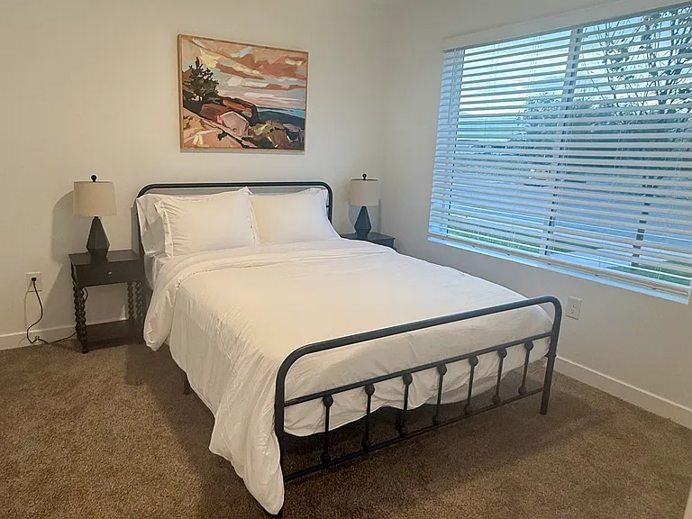 2344 Porter Ave — Photo 9