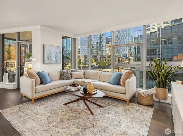 188 Bellevue Way NE #311, Bellevue, WA 98004
