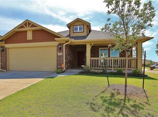 3500 Slate River Dr, Yukon, OK 73099