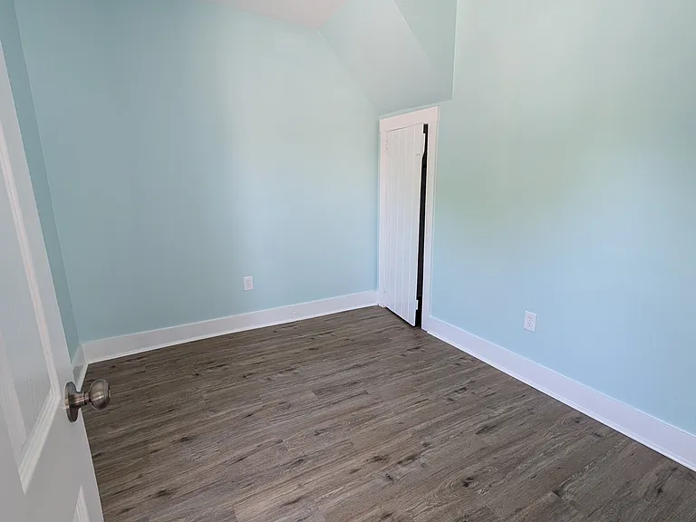 467 Water St #2R — Photo 8