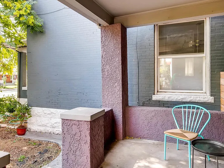 243 S Lincoln St #B — Photo 8
