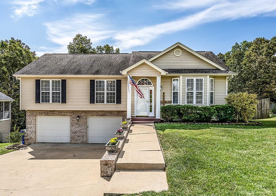 1st image of 5687 Sarah Dr