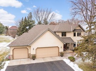 1160 Lecuyer Dr, Stillwater, MN 55082