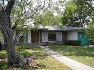 714 Byrnes Dr, San Antonio, TX 78209
