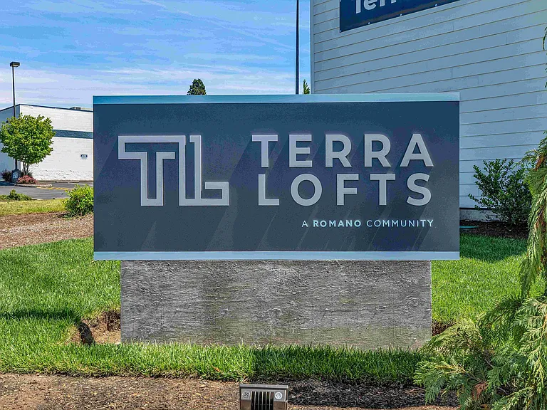 Terra Lofts Apartments & Townhomes — Photo 19