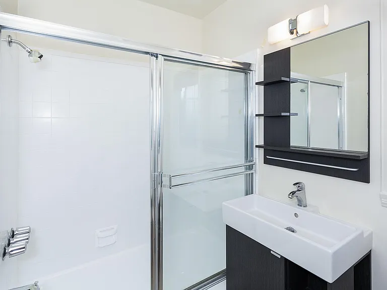 1518 E Wilson Ave #6 — Photo 10