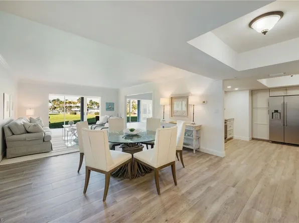 383 HARBOUR DR #101, NAPLES, FL 34103