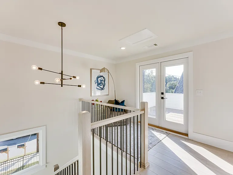 76 Mayson Ave #B — Photo 7
