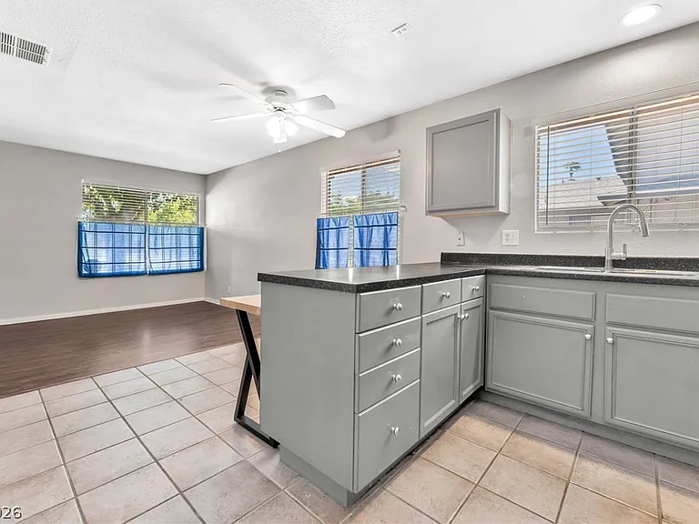 1438 Lorilyn Ave #1 — Photo 11