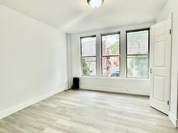 22-13 24th Street image 5 of 22