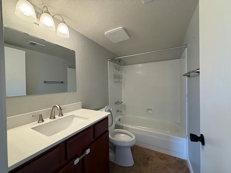 3635 N 37th St #12 — Photo 10