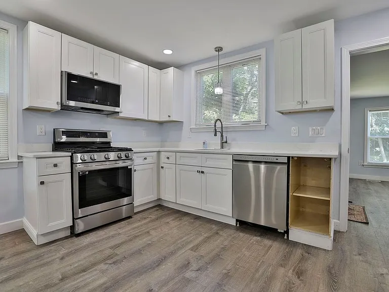 151 Tolles St — Photo 23