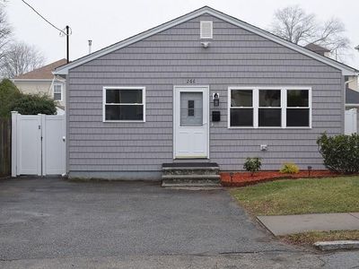 266 Nelson St, Providence, RI, 02908
