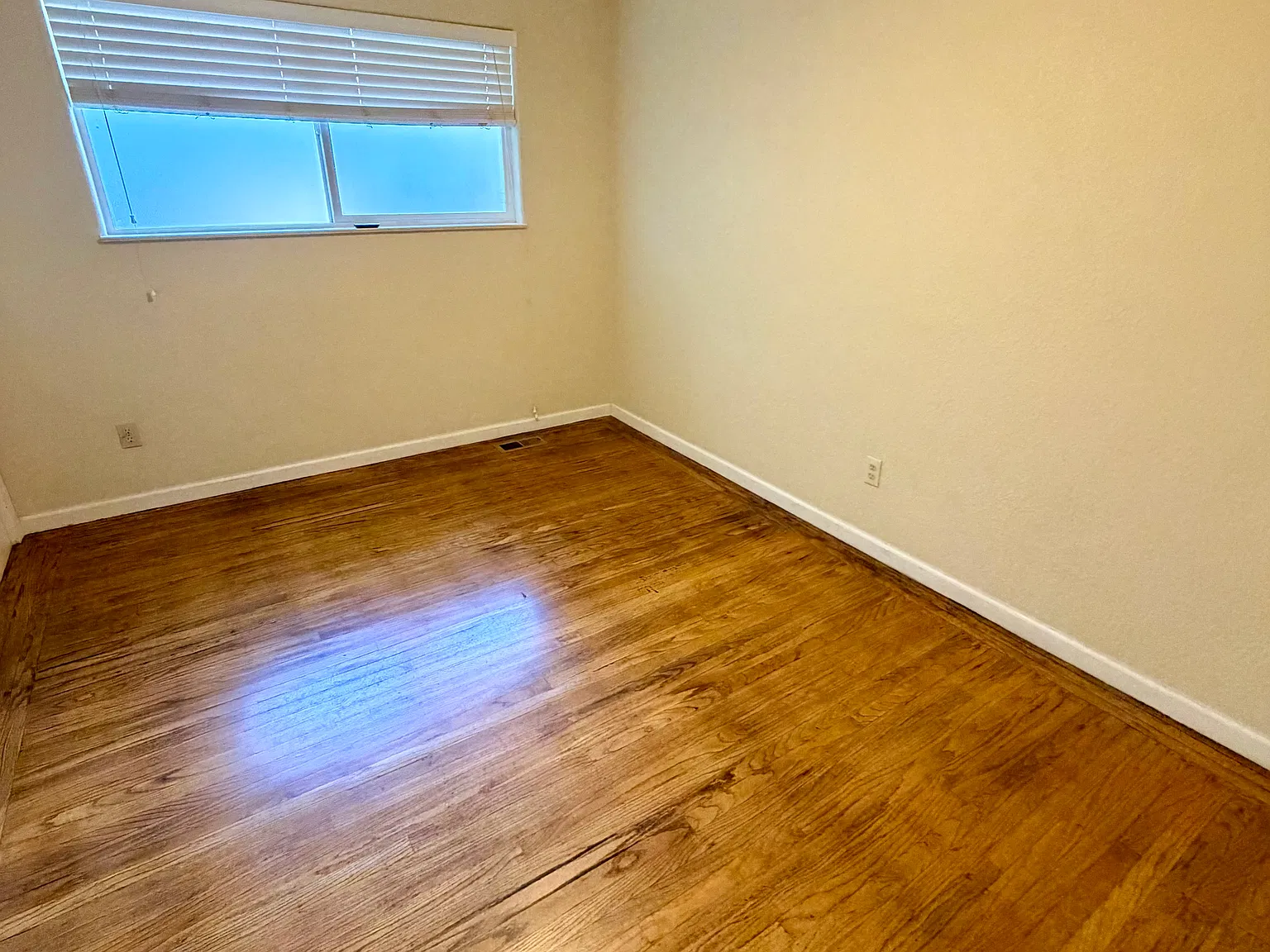 3 bed, 1492 sqft, $2,500 — Photo 3