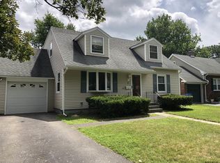 5 John David Ln, Albany, NY 12208