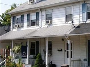 661 Furnace St, Emmaus, PA 18049