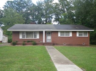 1311 Holman St, Kinston, NC 28501