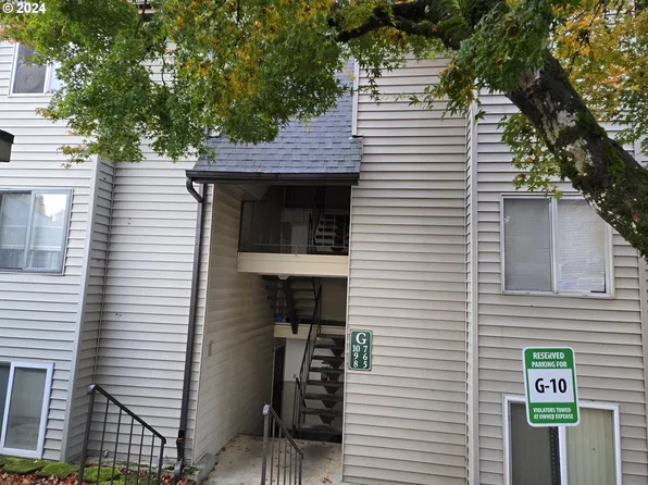 200 SW Florence Ave APT G8, Gresham, OR 97080