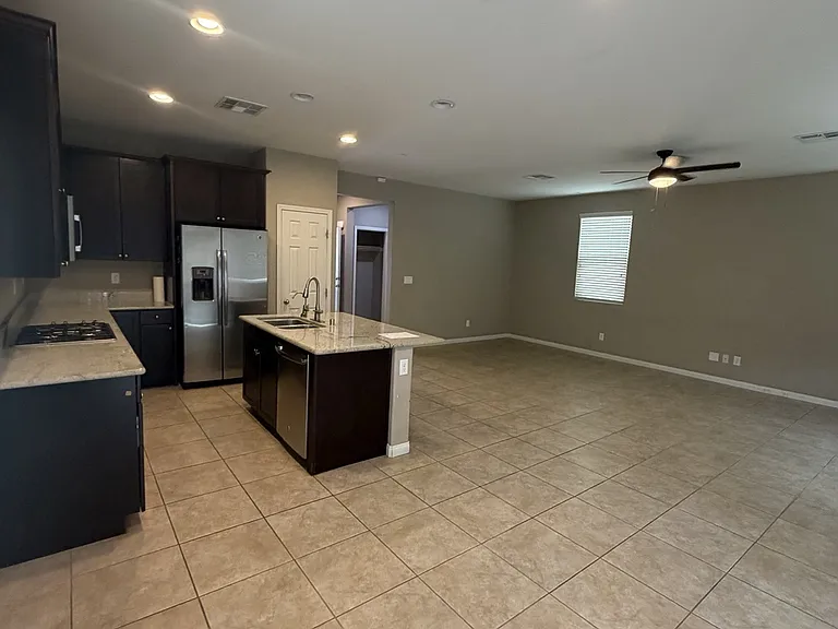 6931 Yellow Cosmos Ave — Photo 10