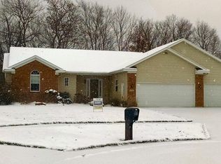 8582 Deer Forest Meadows Dr SE, Caledonia, MI 49316